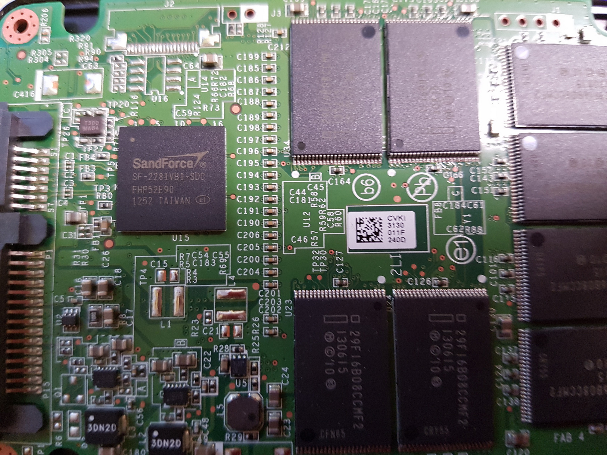 Intel-SSD-335_3.jpg